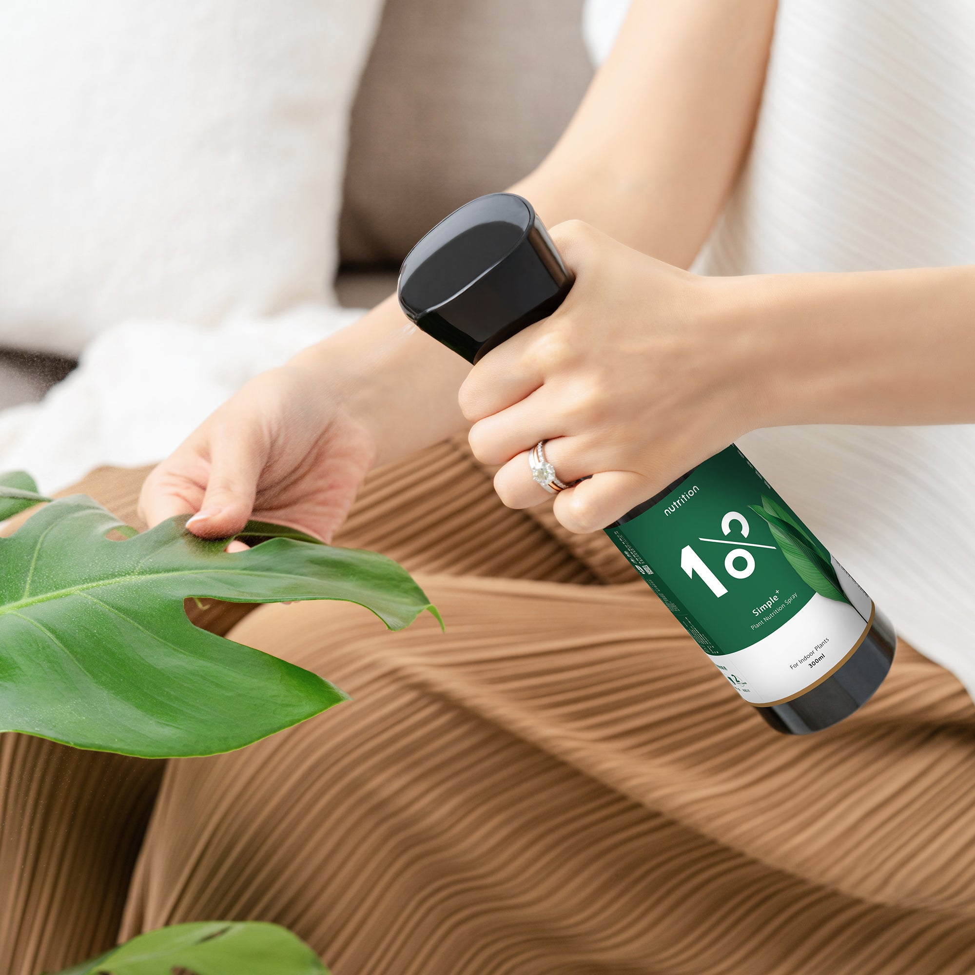 1%植物保養噴霧 300 ml